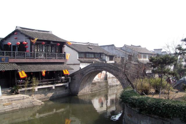 快速接空瓶
